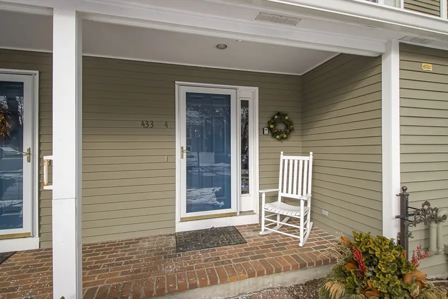 433 Main St #4, Medfield, MA 02052 - Image #3