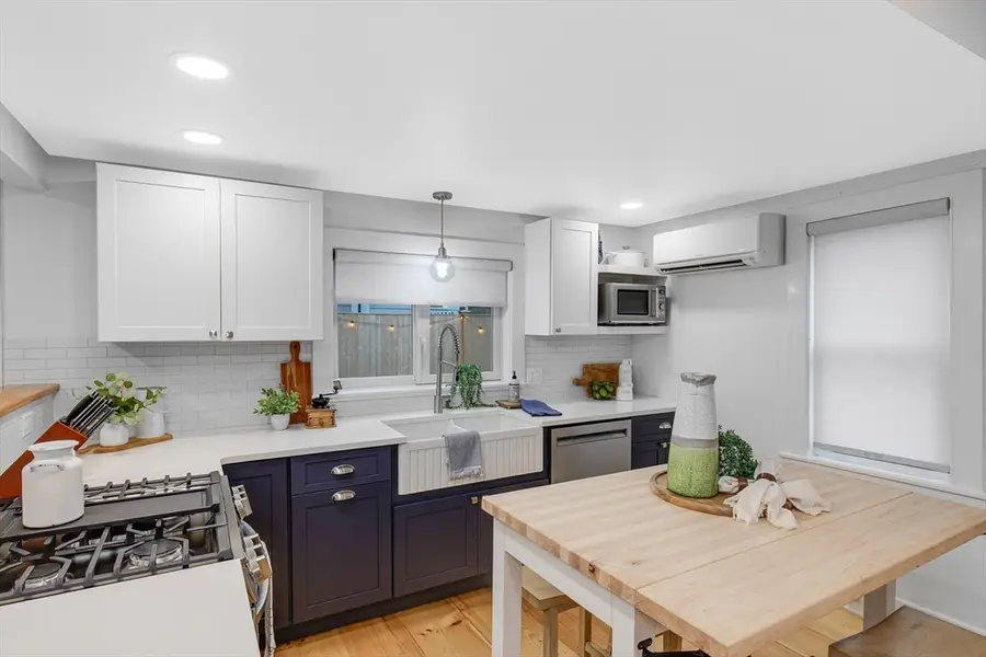 7 Summer St #7, Newburyport, MA 01950 - Image #2