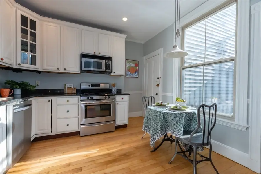 46 Eustis St #4, Cambridge, MA 02140 - Image #2