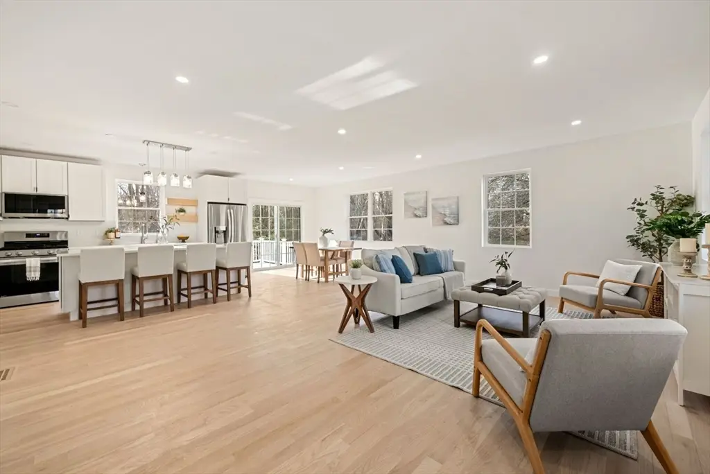 441 Old County Rd, Westport, MA 02790 - Image #1