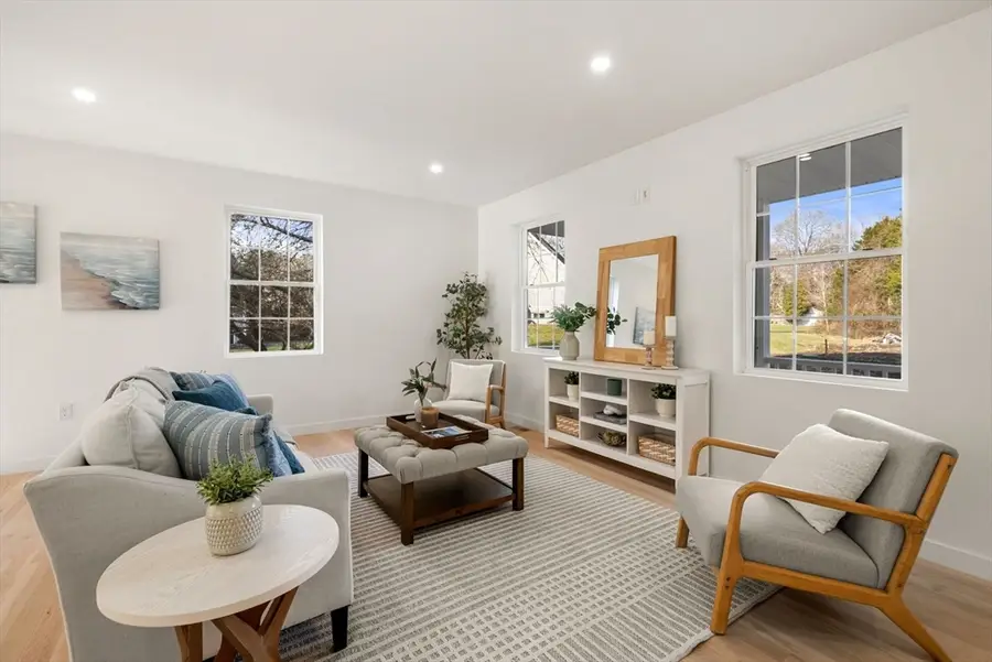 441 Old County Rd, Westport, MA 02790 - Image #2