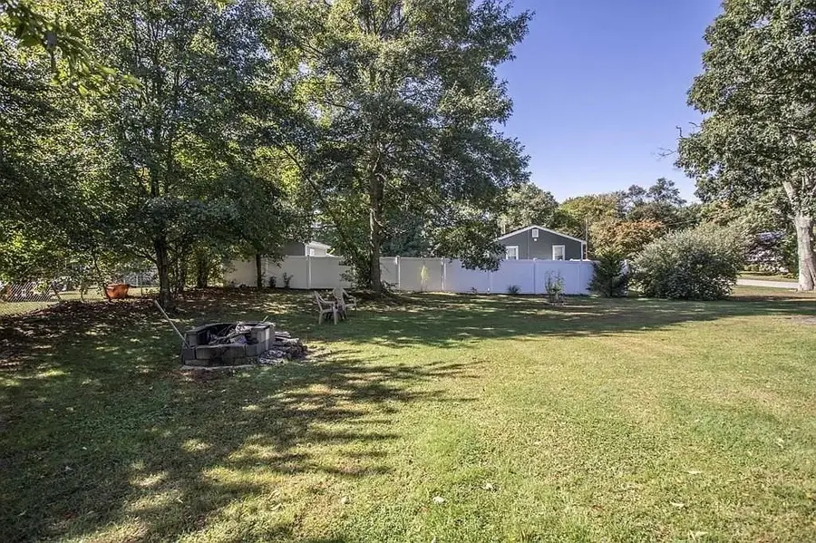 10 Walter St, Norton, MA 02766 - Image #3