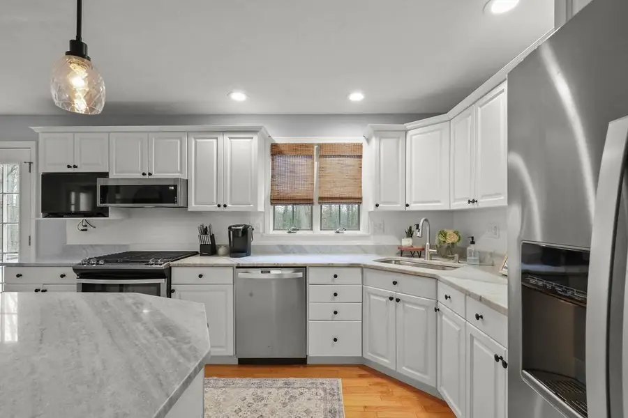 52 White Oak Way, North Attleboro, MA 02760 - Image #3