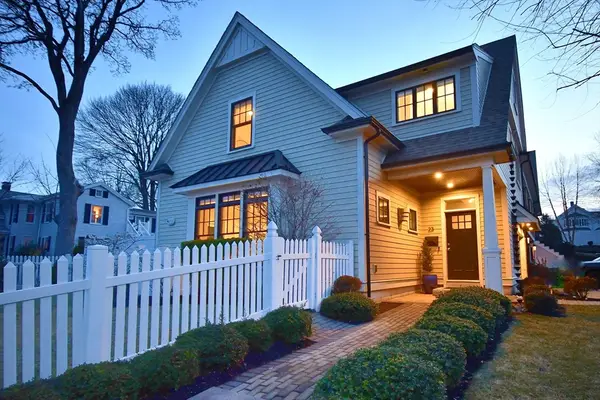 23 Orchard #23, Newton, MA 02458