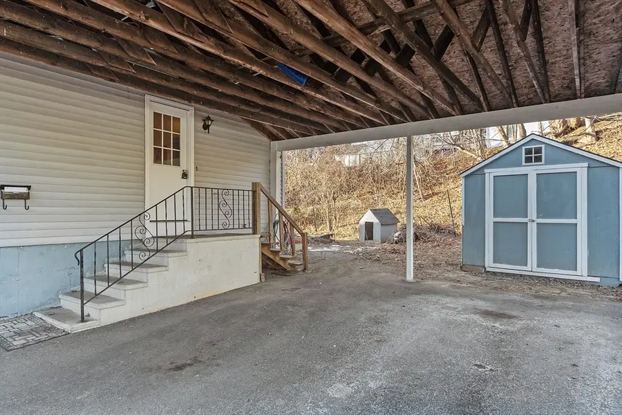 5 Catherine St, Clinton, MA 01510 - Image #2