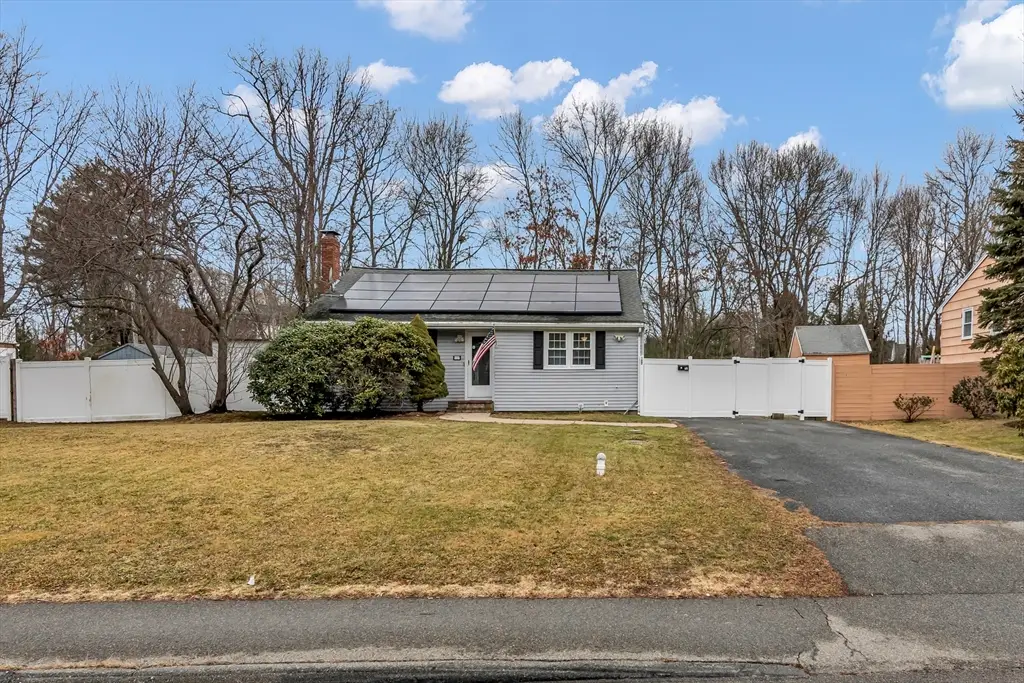 157 Spring St, East Bridgewater, MA 02333 - Image #1