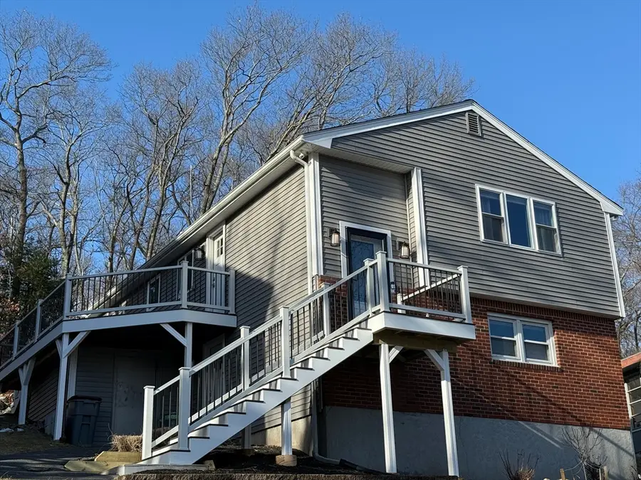 34 Golden Hills Rd, Saugus, MA 01906 - Image #2