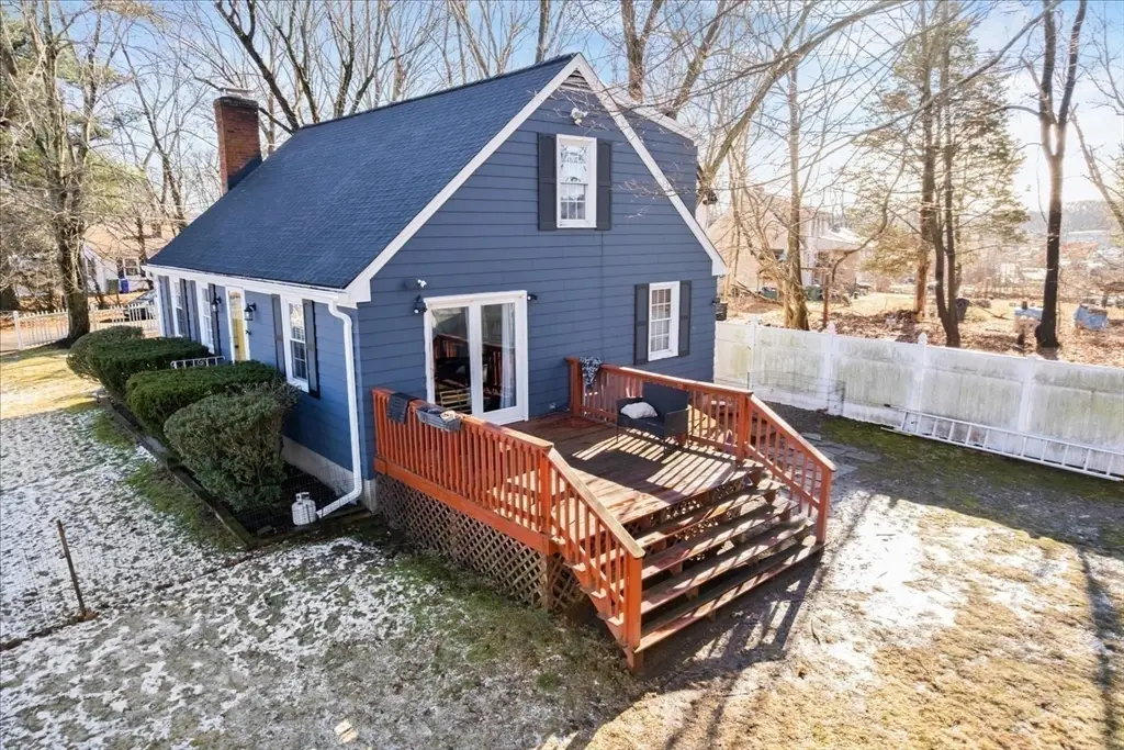 20 Washburn St, Attleboro, MA 02703 - Image #1