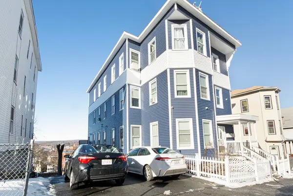 109 Merrifield St, Worcester, MA 01605