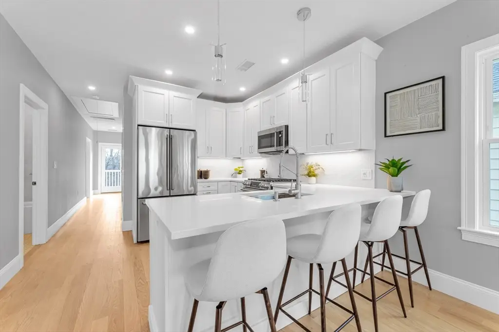 105 Neponset Ave #105, Boston, MA 02131 - Image #1