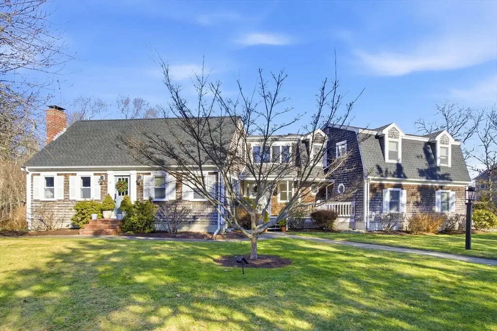 15 Bay View Ave Ms, Mattapoisett, MA 02739 - Image #1
