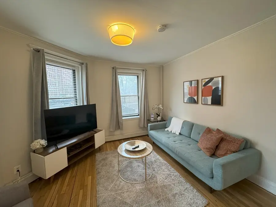 34 E Newton St. #2, Boston, MA 02118 - Image #2