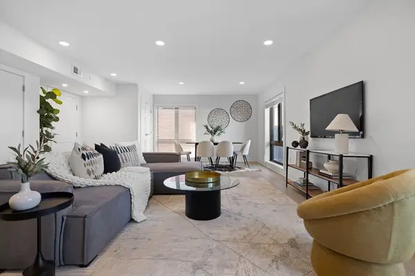 85 Willow Court #PH501, Boston, MA 02125