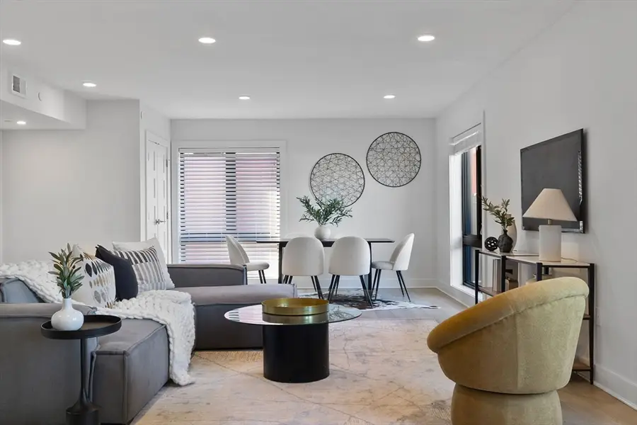 85 Willow Court #PH501, Boston, MA 02125 - Image #2