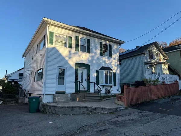 4 Frye St, Lowell, MA 01851