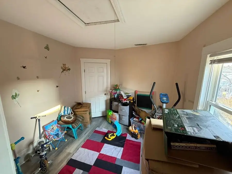 98 School St, Lowell, MA 01854 - Image #3