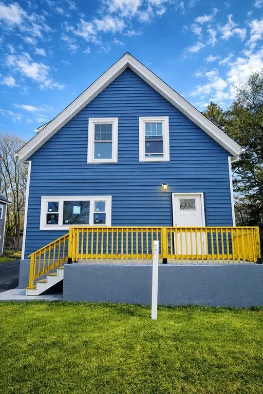 18 Banks, Brockton, MA 02302