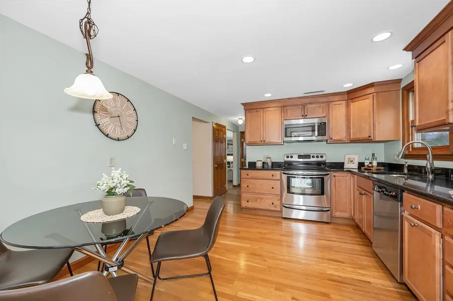 19 Fredrickson Rd, Billerica, MA 01821 - Image #2