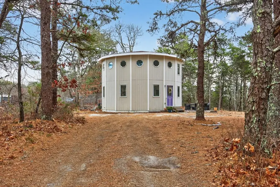 19 Old Bridge Rd, Truro, MA 02666 - Image #2