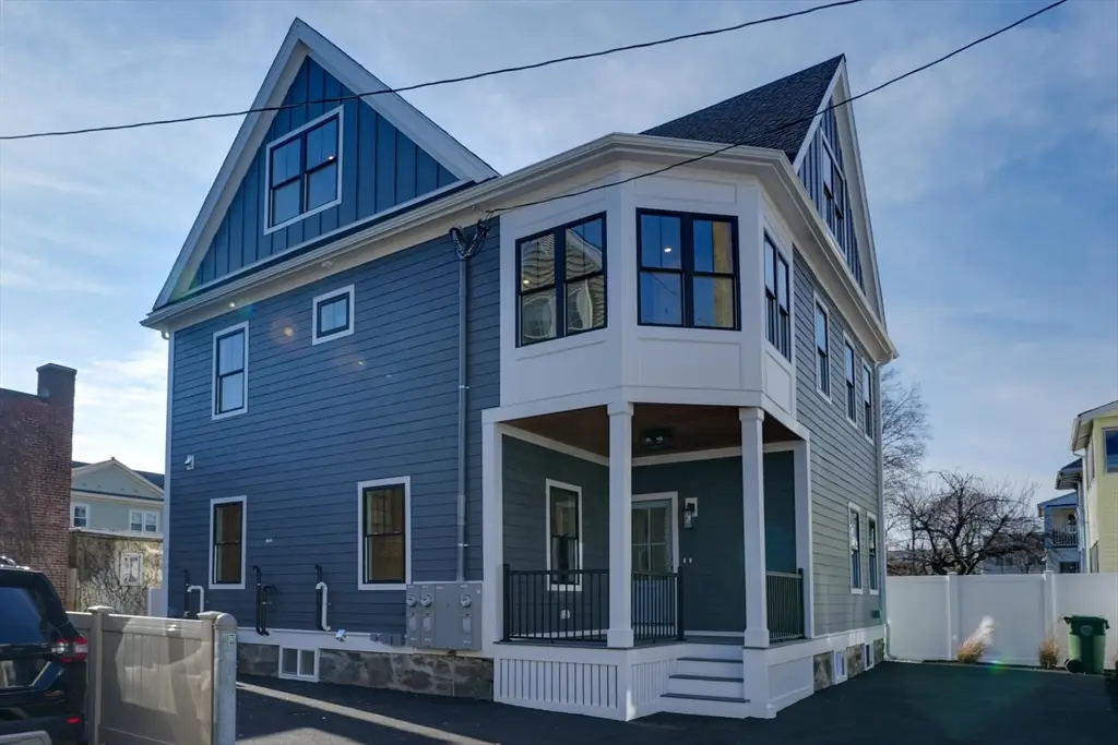 7 Melville Terrace #1, Watertown, MA 02472 - Image #1