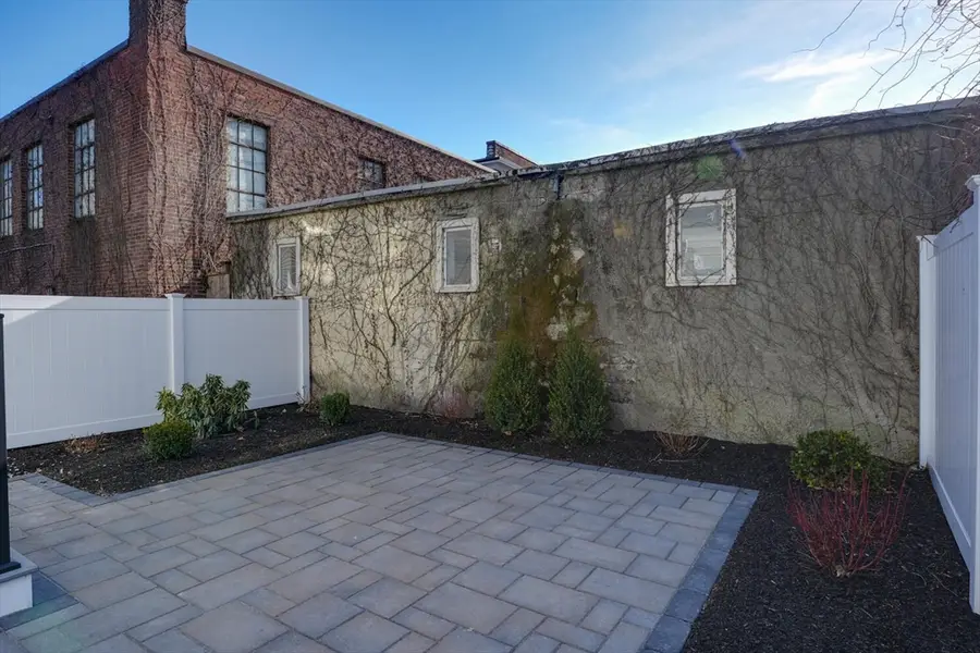 7 Melville Terrace #1, Watertown, MA 02472 - Image #2