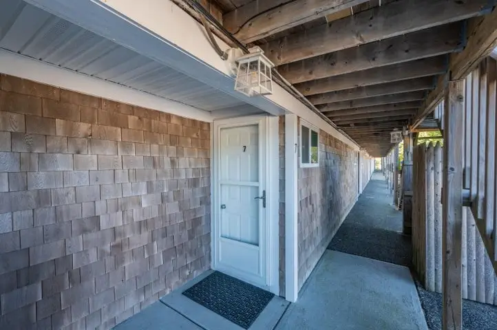 132 Shore Road #7, North Truro, MA 02652 - Image #3