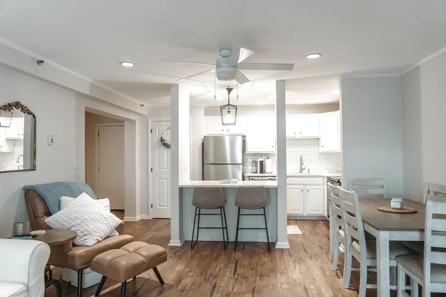 12 Summit Ave #4, Beverly, MA 01915 - Image #2