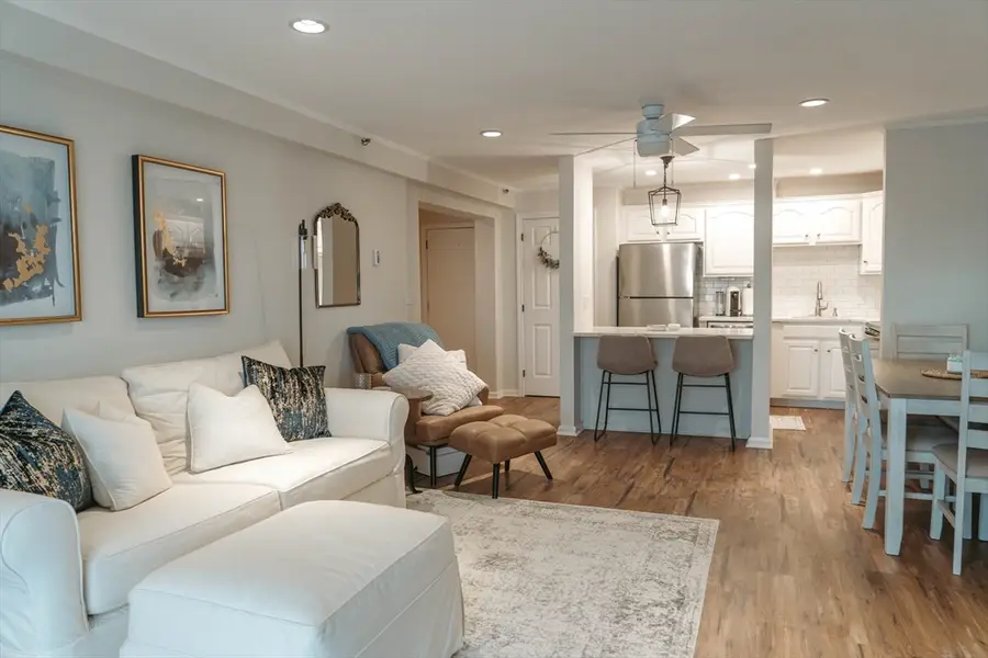 12 Summit Ave #4, Beverly, MA 01915 - Image #3