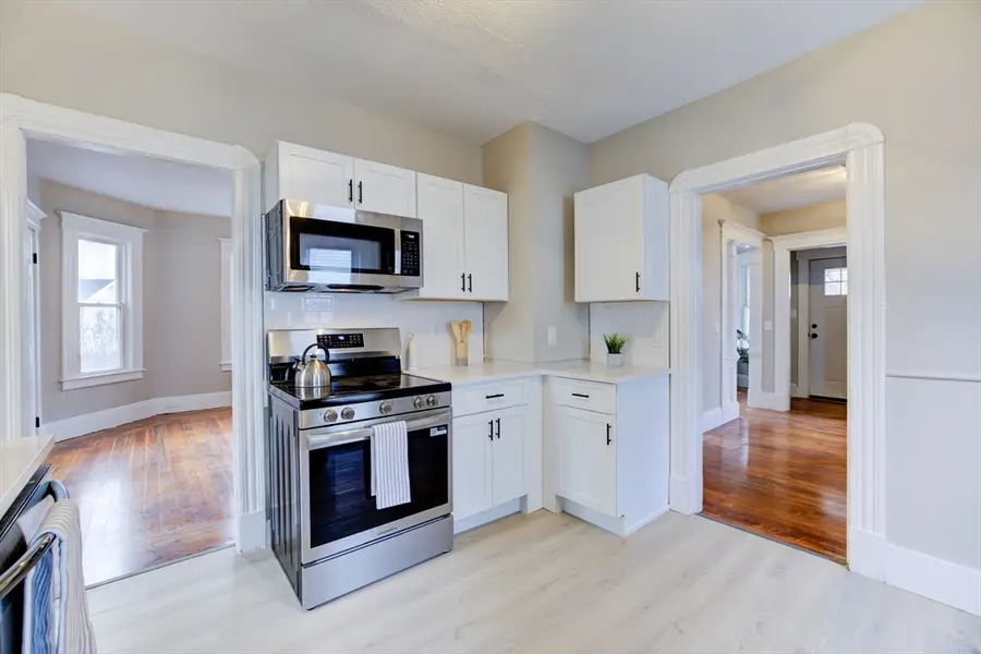 27 Ormond St, Springfield, MA 01108 - Image #2