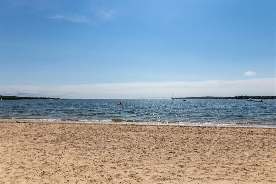 21 Bayview St, Wareham, MA 02571 - Image #3