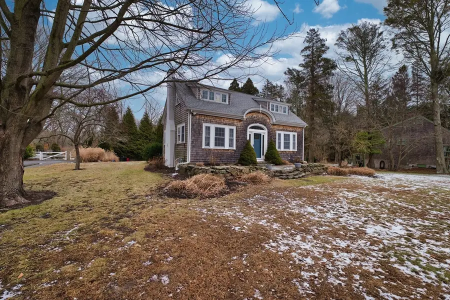 197 Rockland St, Dartmouth, MA 02748 - Image #2