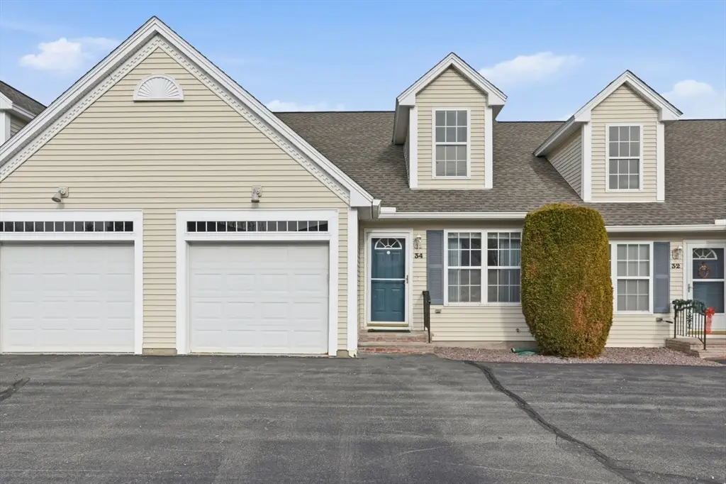 34 Pleasant St #34, Windham, NH 03087 - Image #1