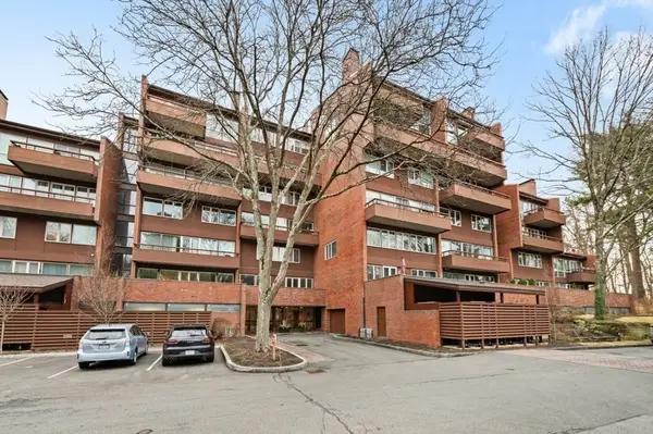 241 Perkins St #C407, Boston, MA 02130