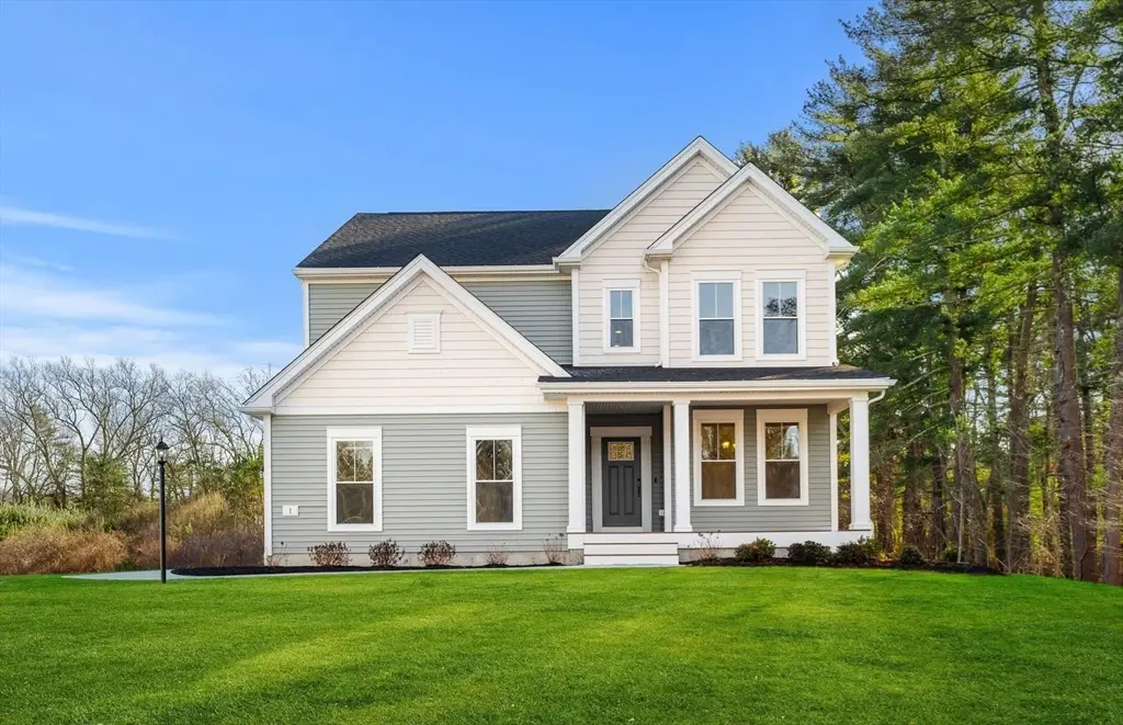 13 Lloyd Circle #34, Norton, MA 02766 - Image #1
