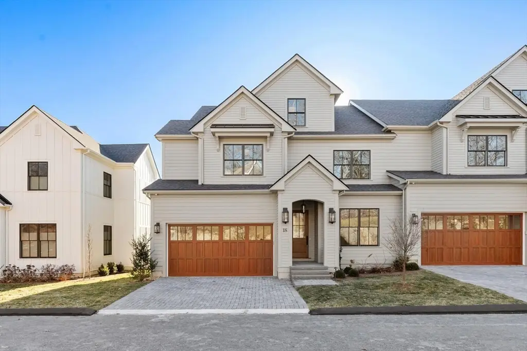 18 Common Court #18, Lexington, MA 02421 - Image #1