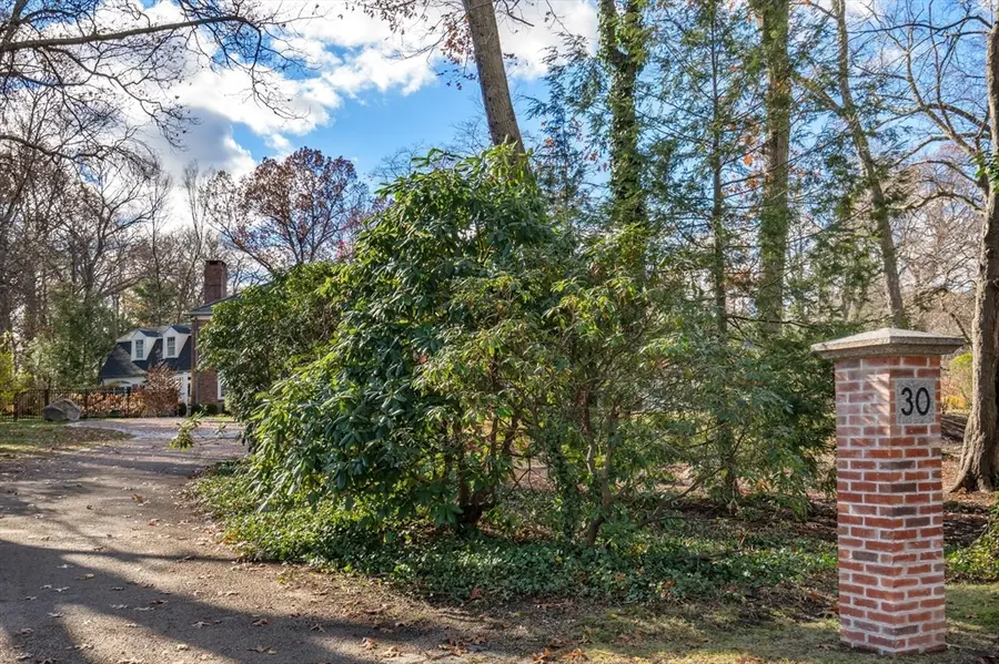 30 Highland Ln, Milton, MA 02186 - Image #2