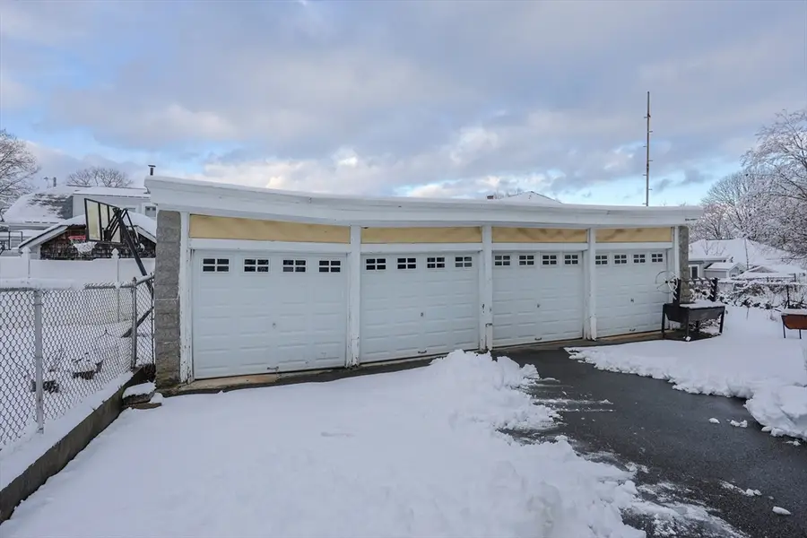 352 Barnes St, Fall River, MA 02723 - Image #3