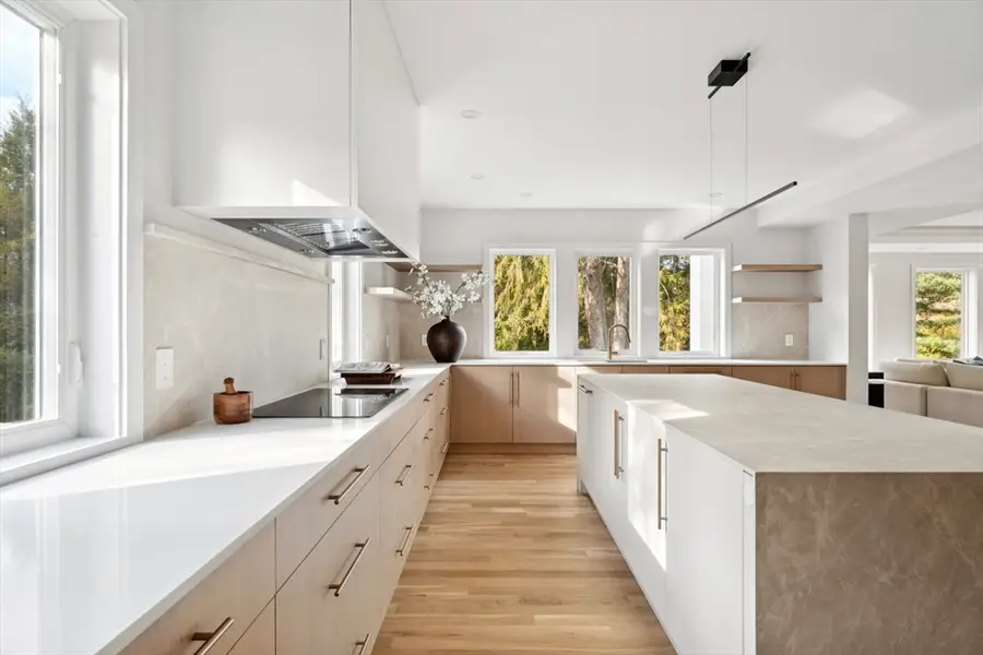 873 Chestnut Street, Newton, MA 02468 - Image #2