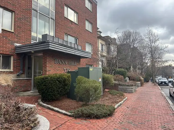 329-1 Harvard Street #1, Cambridge, MA 02139