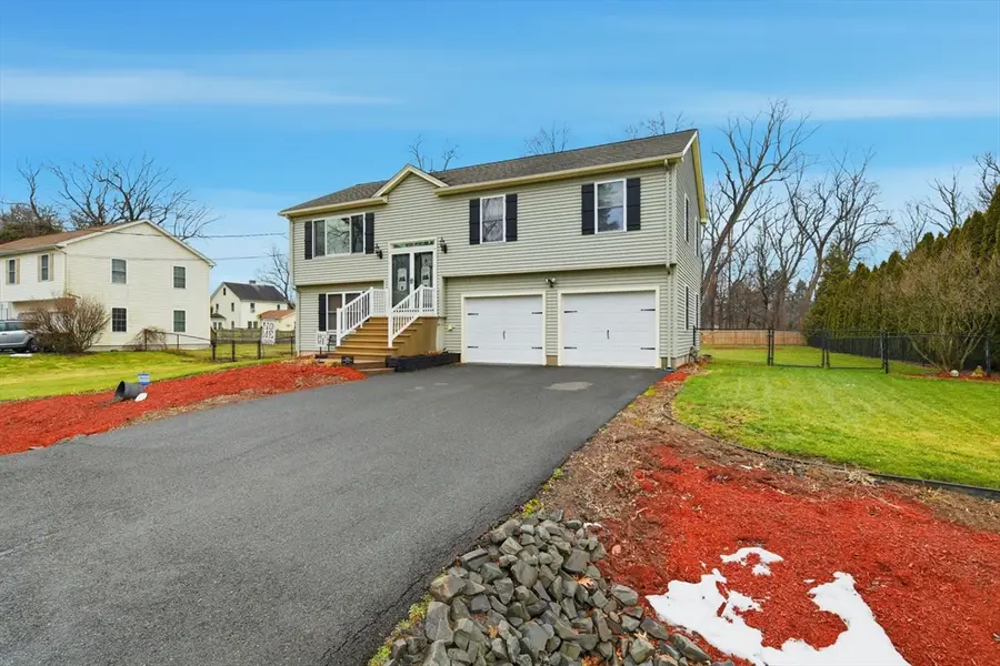 19 Greenwood St, Agawam, MA 01001 - Image #3