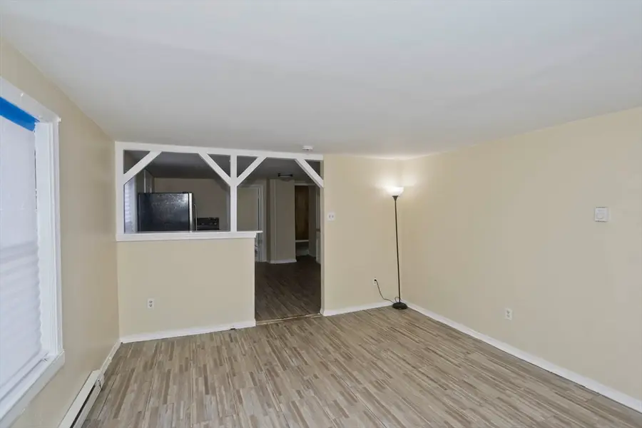 63 Pine St, Holyoke, MA 01040 - Image #3