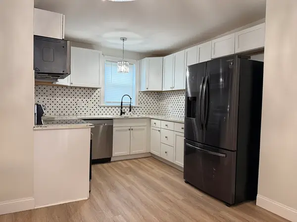 273 Purchase St, New Bedford, MA 02740