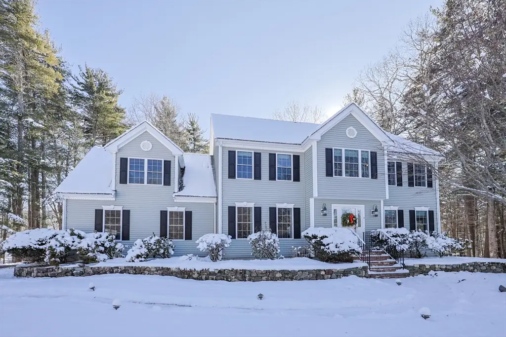 2 Sandstone Lane, Millis, MA 02054 - Image #1