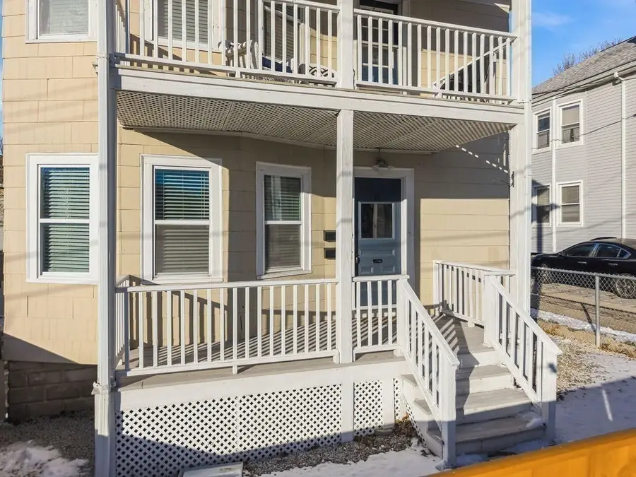 12 Winsor St, Fairhaven, MA 02719 - Image #2