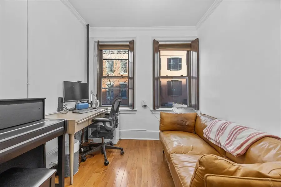 33 Irving Street #4, Boston, MA 02114 - Image #2