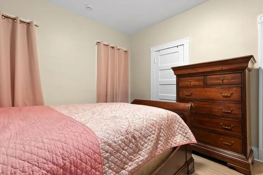 132 Vernal St, Everett, MA 02149 - Image #3