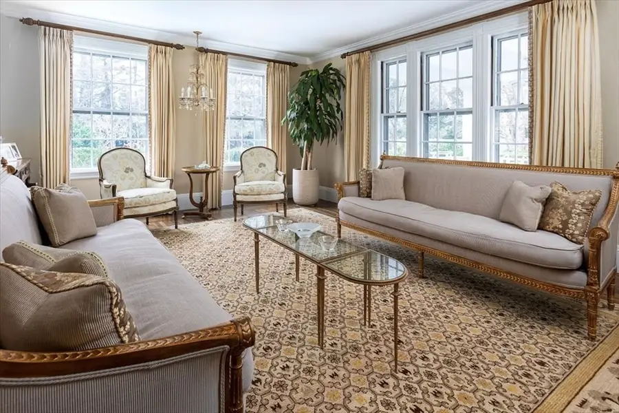 394 Hammond St, Newton, MA 02467 - Image #3