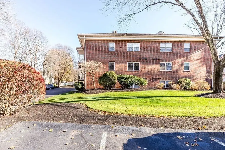 36 Pleasant Drive #42, Stoughton, MA 02072 - Image #2