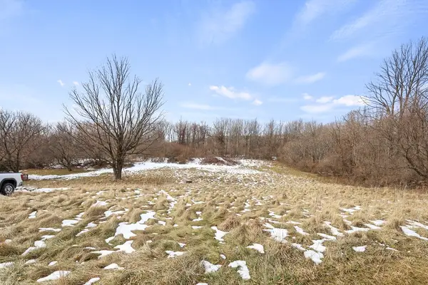 14 Hastings St, Adams, MA 01220