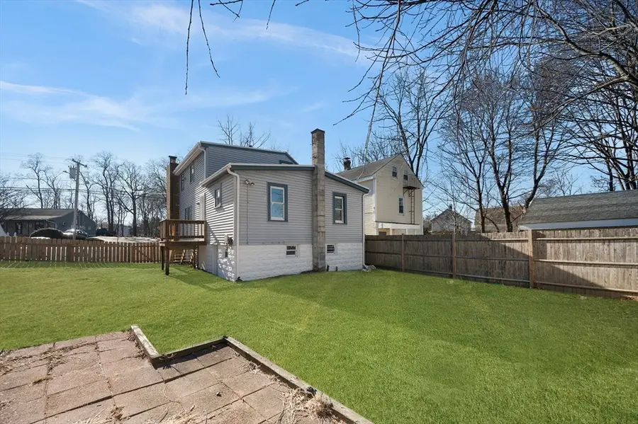 76 Main St, Blackstone, MA 01504 - Image #3